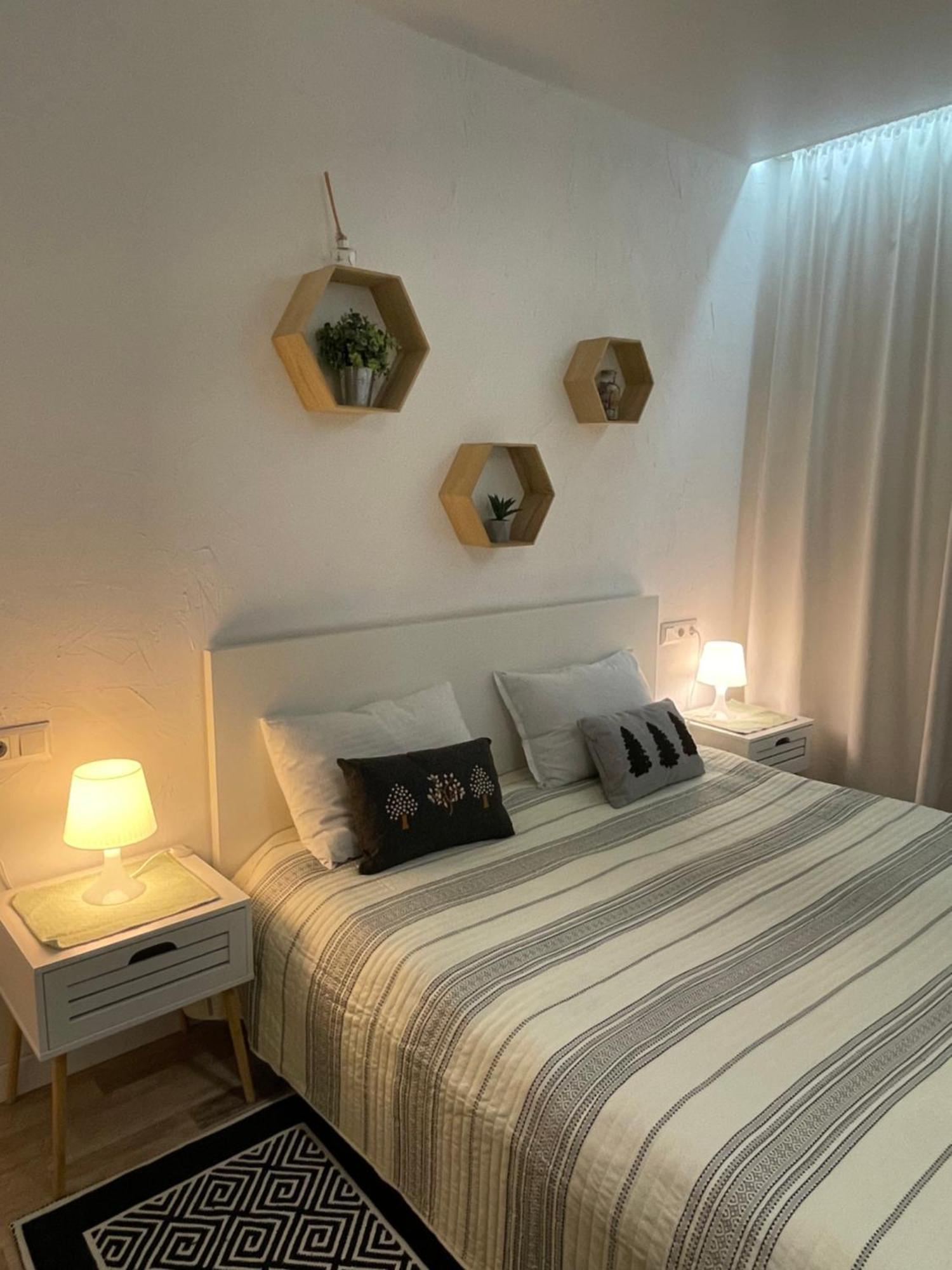 Scandinavian apartment на Марсельской, Бесконтактное заселение Крижанивка Екстериор снимка